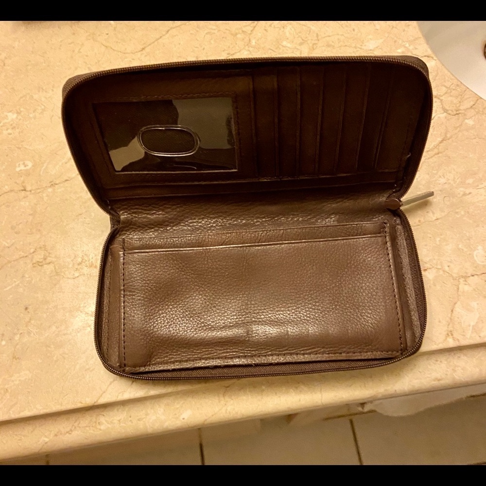 FOSSIL Genuine Leather Wallet - Picture 4 of 5